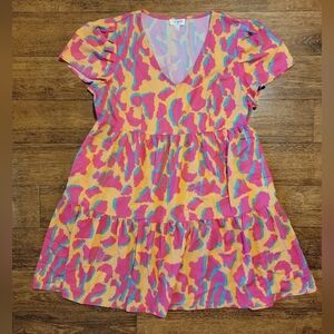 Umgee Women's Tiered Flowy Mini Dress Fuchsia Abstract Print Size L W/ Pockets